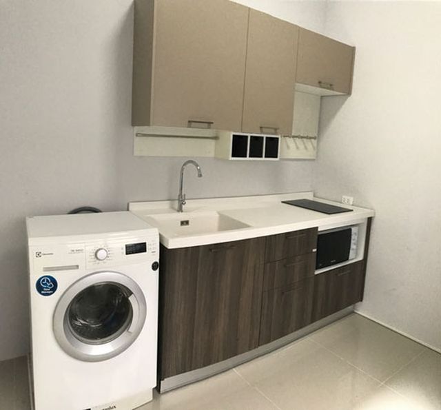 6A30019 ให้เช่าทาวน์เฮาส์ 3 ห้องนอน 2 ห้องน้ำ ราคาเช่าเดือนละ 15,000 บาท