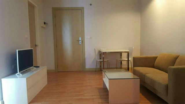 6A100651 ให้เช่าคอนโด The Light condoใจกลางเมือง 1 ห้องนอน 1 ห้องน้ำ