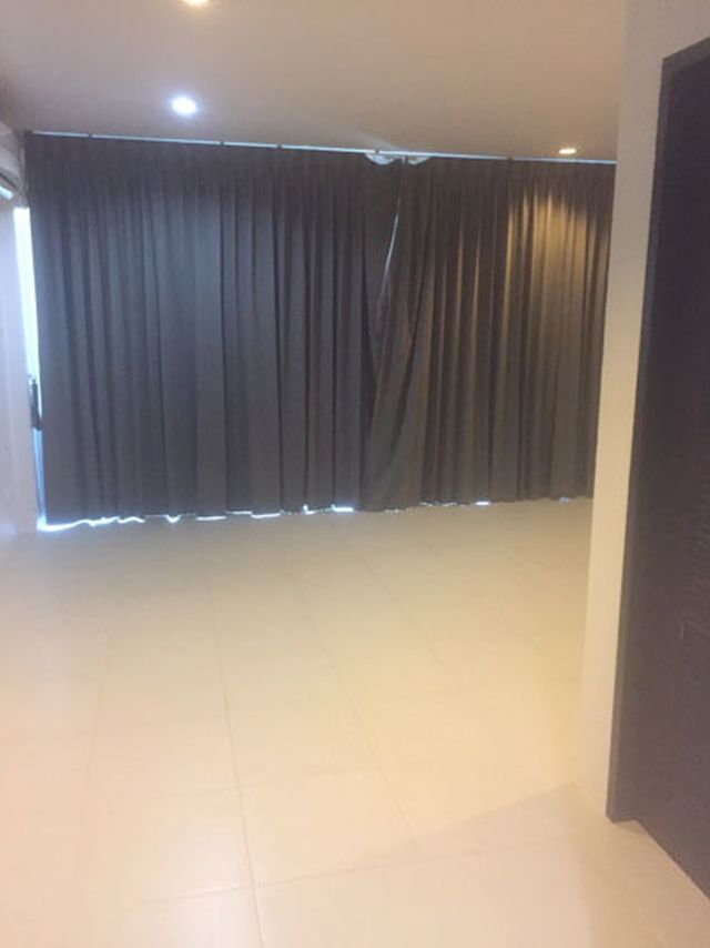 6A80297 ให้เช่าอาคารพาณิชย์ 3 ชั้น 6 ห้องนอน 3 ห้องน้ำ