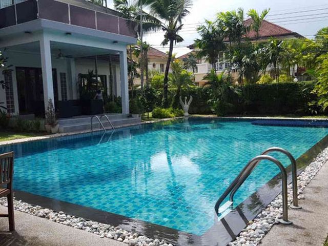 6C90227 ขายบ้านเดี่ยวสไตล์พลูวิลล่า 5 ห้องนอน 4 ห้องน้ำ พื้นที่ 200 ตรว.