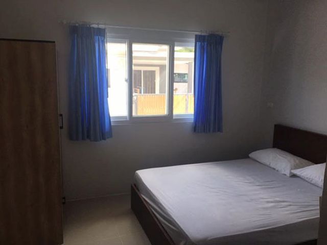 6A90527 ให้เช่าทาวน์เฮาส์ชั้นเดียว 3 ห้องนอน 2 ห้องน้ำ