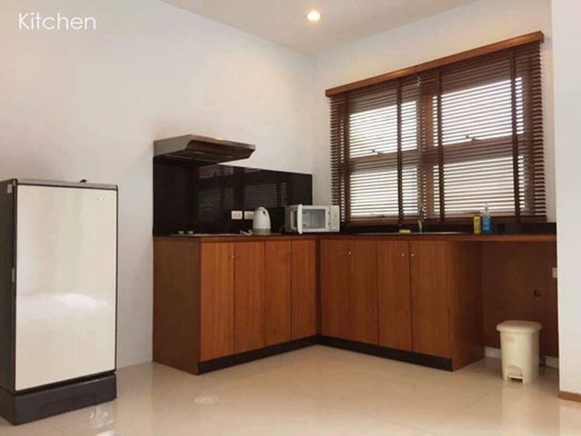 6A90526 ให้เช่าทาวน์เฮาส์ 2 ชั้นสุดหรู 3 ห้องนอน 3 ห้องน้ำ