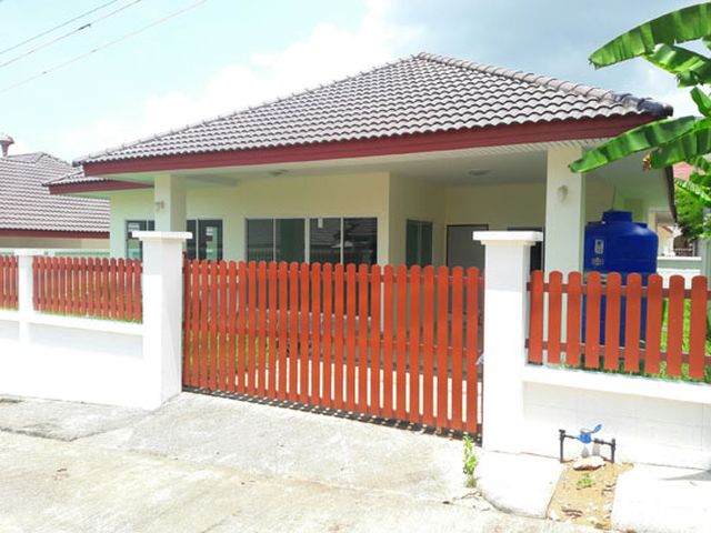 6A120290 ให้เช่าบ้านเดี่ยวชั้นเดียวในโครงการ 3 ห้องนอน 2 ห้องน้ำ พื้นที่ 62 ตรว.