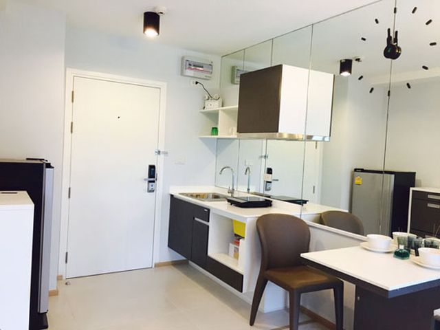 6A110907 ให้เช่าคอนโด Zcape3 condo  1 ห้องนอน 1 ห้องน้ำ