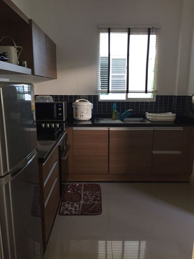 6A120297 ให้เช่าบ้านเดี่ยวสองชั้น 3 ห้องนอน 2 ห้องน้ำ พื้นที่ 48 ตรว.