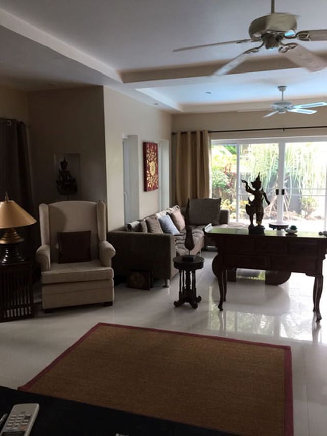 6A80299 ให้เช่าบ้านเดี่ยวสองชั้นเดียวน่าอยู่สุดๆมี 3 ห้องนอน 2 ห้องน้ำ