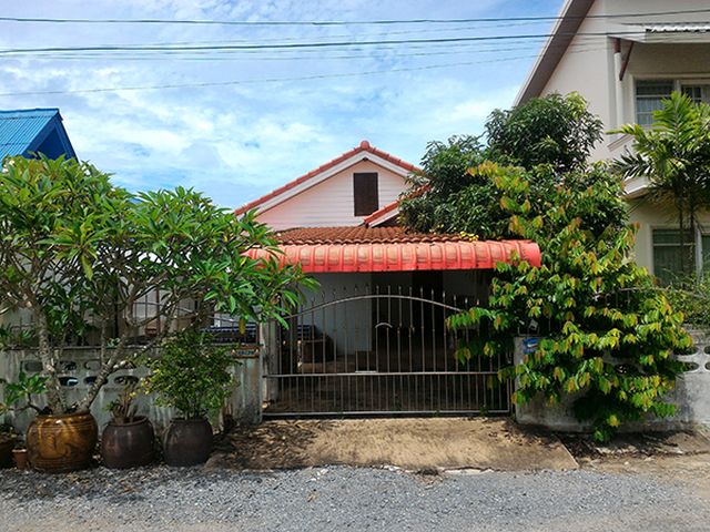 6A80305 ให้เช่าบ้านเดี่ยวชั้นเดียว 3 ห้องนอน 2 ห้องน้ำ พื้นที่ 50 ตรว.