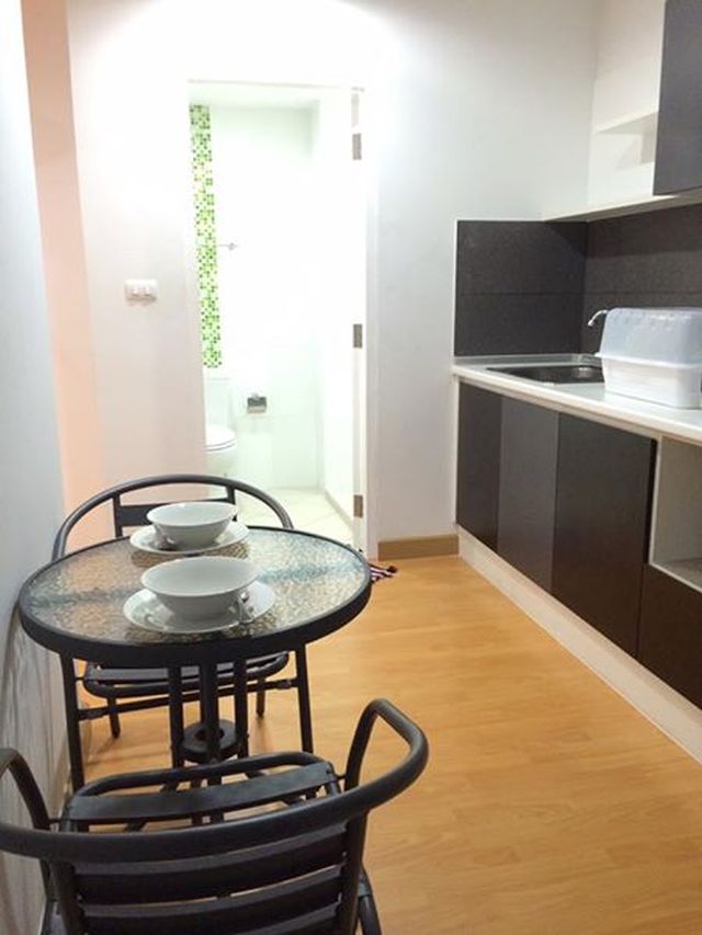 6A110974 ให้เช่าคอนโด 1 ห้องนอน 1 ห้องน้ำ ตกแต่งลงตัว มีสไตล์