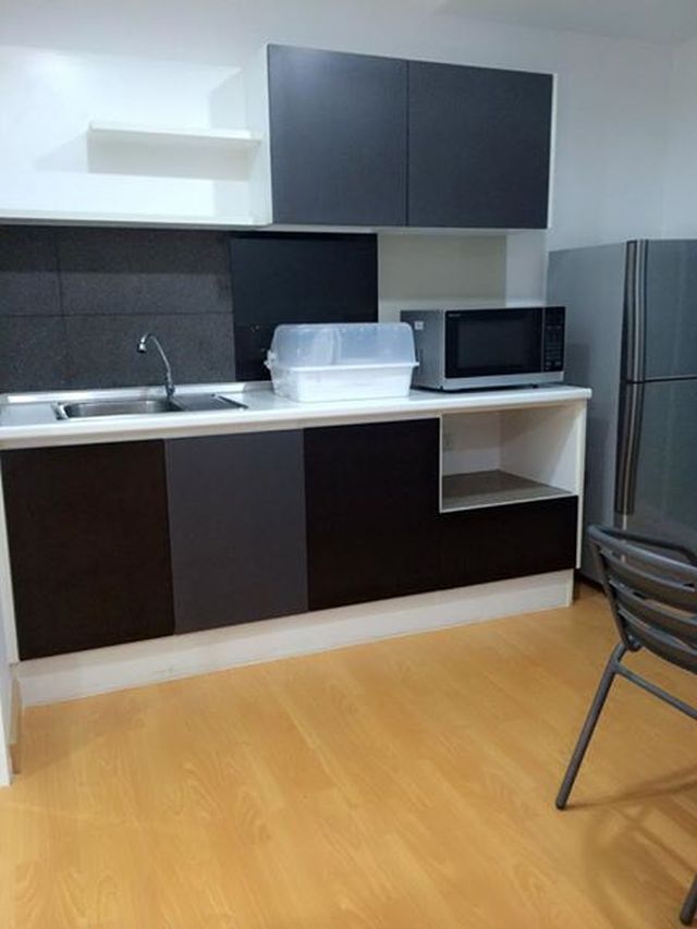 6A110974 ให้เช่าคอนโด 1 ห้องนอน 1 ห้องน้ำ ตกแต่งลงตัว มีสไตล์