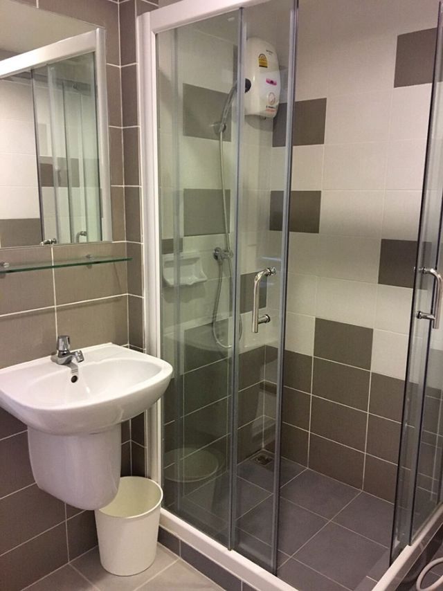 6A110980 ให้เช่าคอนโดสุดหรู 1 ห้องนอน 1 ห้องน้ำ ราคาน่าจับจอง พร้อมเข้าอยู่