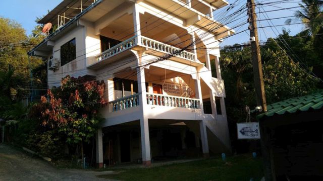 6A90554 ให้เช่าบ้านสวยสองชั้น 3 ห้องนอน 2 ห้องน้ำ พื้นที่ 54 ตรว.