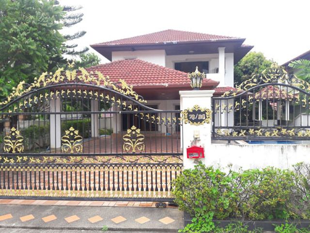 6A110982 ให้เช่าบ้านเดี่ยวสองชั้น 3 ห้องนอน 3 ห้องน้ำ พื้นที่ 127 ตรว.