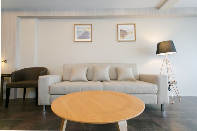 ขายคอนโด ห้องกว้างพร้อมเข้าอยู่ ในเขตกะทู้ ภูเก็ต ในราคาเพียง 2800000