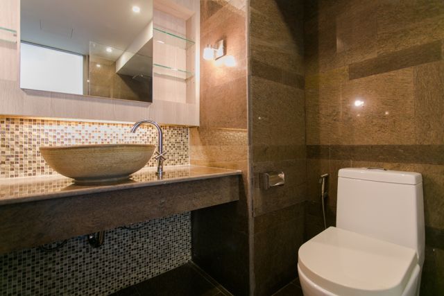 ขายคอนโด ห้องกว้างพร้อมเข้าอยู่ ในเขตกะทู้ ภูเก็ต ในราคาเพียง 2800000