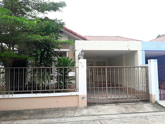 6A110996 ให้เช่าบ้านเดี่ยวชั้นเดียว 3 ห้องนอน 2 ห้องน้ำ พื้นที่ 38 ตรว.