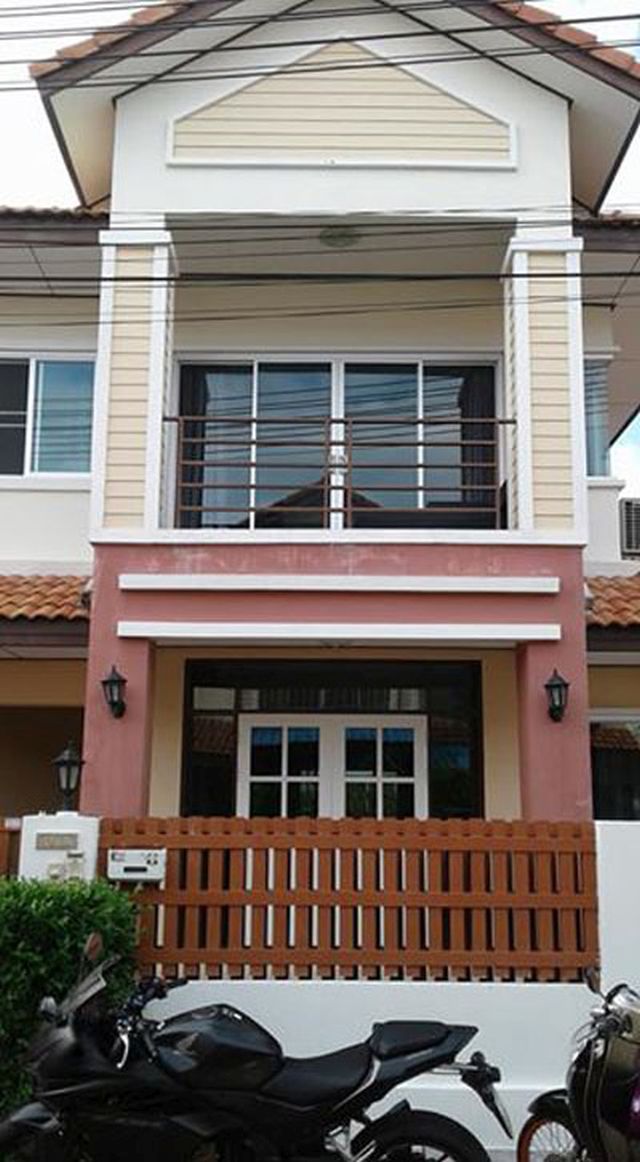 6A90568 ให้เช่าบ้านเดี่ยวสองชั้น 3 ห้องนอน 3 ห้องน้ำ พื้นที่ 41 ตรว.