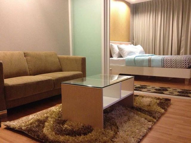 6A90569 ให้เช่าคอนโด The light condo 1 ห้องนอน 1 ห้องน้ำ ราคา 12,000บาทต่อเดือน