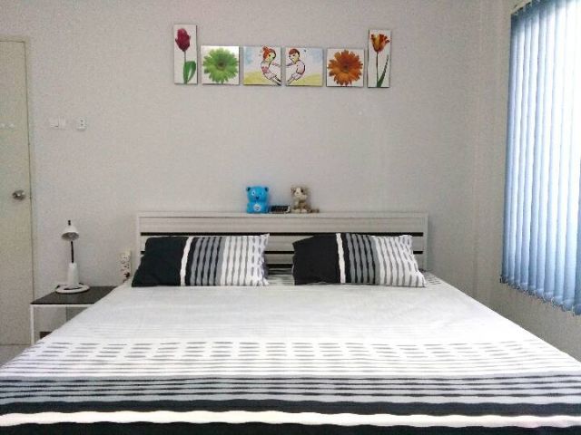 บ้านแฝดพร้อมเฟอร์นิเจอร์ครบ สวยน่าอยู่ สะอาดมากก