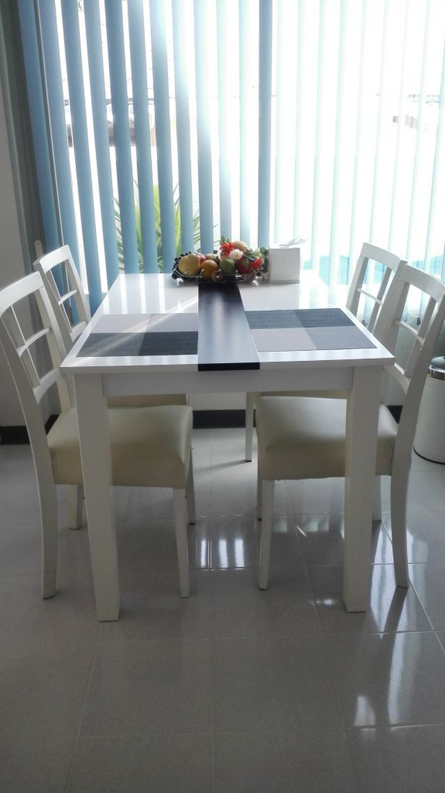 บ้านแฝดพร้อมเฟอร์นิเจอร์ครบ สวยน่าอยู่ สะอาดมากก