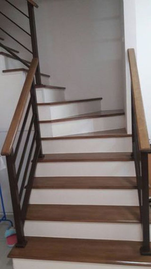 6A111018 ให้เช่าทาวน์เฮาส์ 2 ชั้น 3 ห้องนอน 2 ห้องน้ำ ราคาเช่าเดือนละ 17,000 บาท