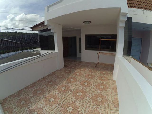 6A90591 ให้เช่าทาวน์เฮาส์ 2 ห้องนอน 2 ห้องน้ำ ราคาเช่าเดือนละ 9,000 บาท