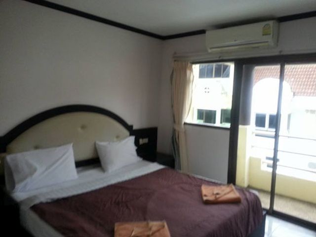 6A60087 ให้เช่าอาพาร์ทเม้น Happy Tour อาพาร์ทเม้น  1 ห้องนอน 1 ห้องน้ำ