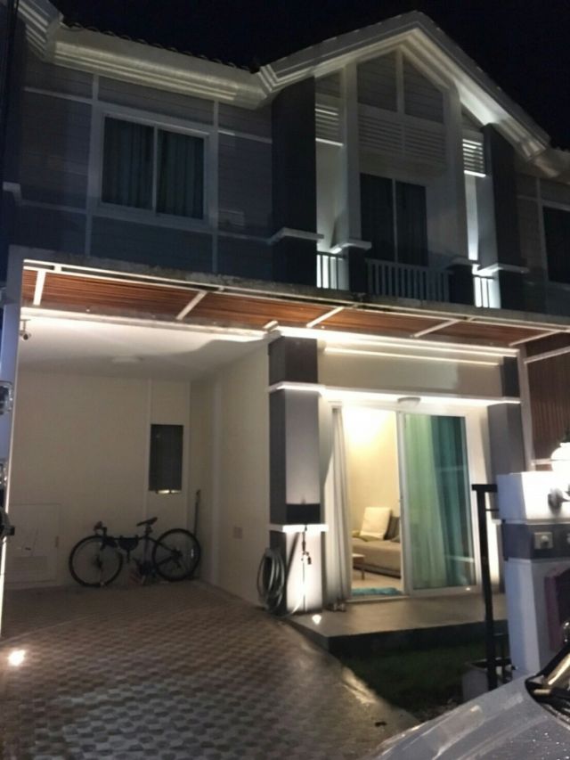 ขายทาวน์เฮ้าส์