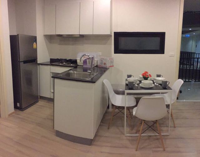 6A100737 ให้เช่าคอนโด The base uptown condo  2 ห้องนอน 2 ห้องน้ำ