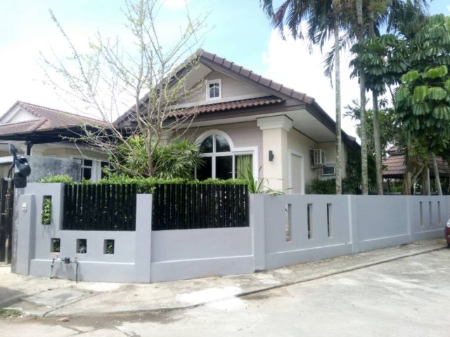 บ้านเดี่ยว หัวมุม เนื้อที่ 61ตรว. 2ห้องนอน 2ห้องน้ำ ตกแต่งพร้อมอยู่