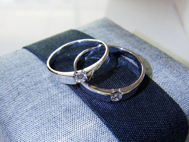 แหวนคู่เพชรแท้ ห้างเพชรกาญจน์