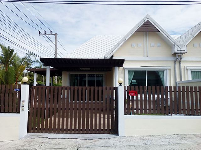 6A120352 ให้เช่าบ้านแฝดชั้นเดียว 2 ห้องนอน 2 ห้องน้ำ พื้นที่ 39.88 ตรว.