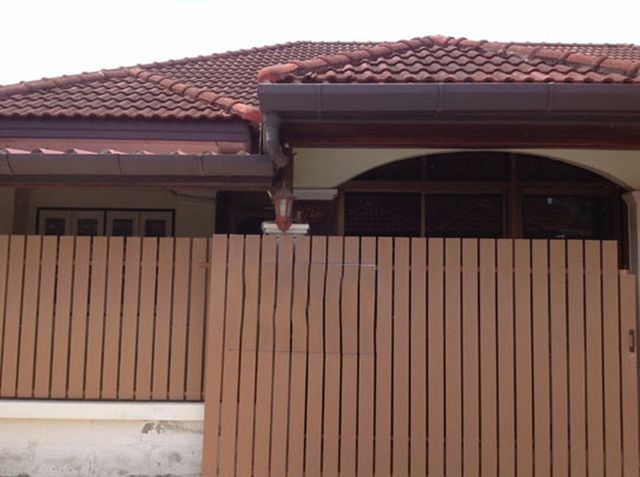 6A90612 ให้เช่าบ้านแฝดชั้นเดียว 2 ห้องนอน 2 ห้องน้ำ พื้นที่ 36 ตรว.