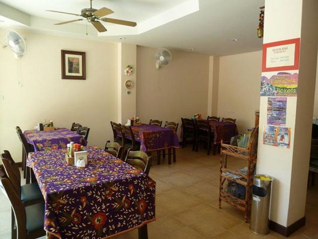 6C60037 โรงแรมสุดหรูกลางหาดป่าตองขายพร้อมเปิดกิจการต่อ มีทั้งหมด 26 ห้องนอน