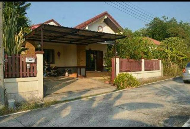 6A40245 ให้เช่าบ้านเดี่ยวชั้นเดียว 2 ห้องนอน 2 ห้องน้ำ พื้นที่ 85 ตรว.