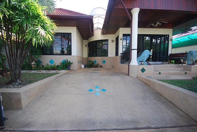 6C90250 ขายบ้านเดี่ยวชั้นเดียว 3 ห้องนอน 3 ห้องน้ำ พื้นที่ 80 ตรว.