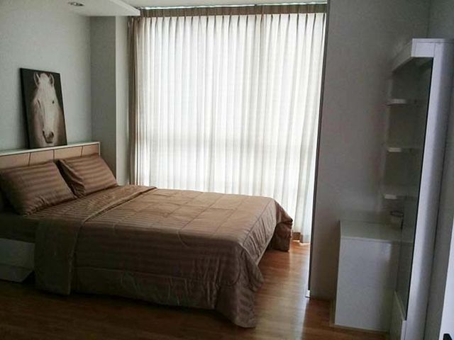 6A90653 ให้เช่าคอนโด The Light condo 1 ห้องนอน 1 ห้องน้ำ