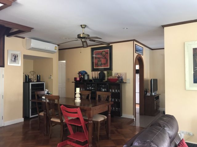 6A90651 ให้เช่าบ้านเดี่ยว 2 ชั้นพร้อมสระว่ายน้ำส่วนตัวบนพื้นที่กว่า1งาน.น่าอยู่