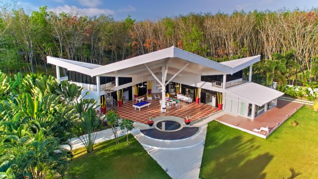 Super Luxury Pool Villa