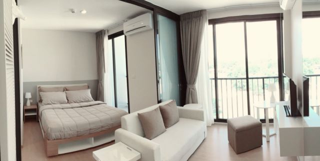 6A40258 ให้เช่าคอนโดหรูห้องสวย พื้นที่ 28 ตรม. พร้อมเฟอร์นิเจอร์ครบครัน