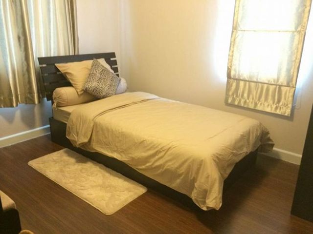 6A111153 ให้เช่าทาวน์เฮ้าส์ 2 ชั้น 2 นอน 2 น้ำ 1 ห้องทำงาน.