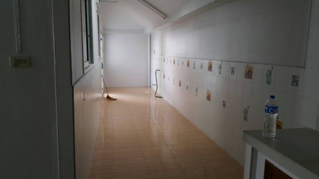 ทาวน์เฮ้าส์ชั้นเดียว 3ห้องนอน 2ห้องน้ำ ว่างให้เช่า 12000 บาทต่อเดือนเท่านั่น