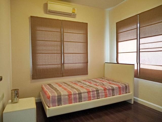 6A111166 ให้เช่าบ้านเดี่ยวอารมณ์บ้านแฝด 2 ชั้น 3ห้องนอน 2ห้องน้ำ