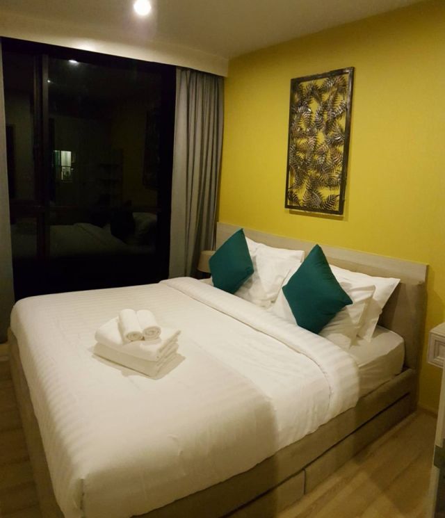 6A100847 ให้เช่าคอนโดหรูใจกลางเมือง ตกแต่งสวยบรรยากกาศดี.