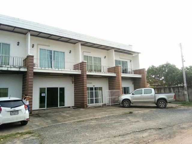 6A80340 ให้เช่าทาวน์เฮ้าส์ 2 ชั้น 2 ห้องนอน 3 ห้องน้ำ ใกล้หาดราไวย์