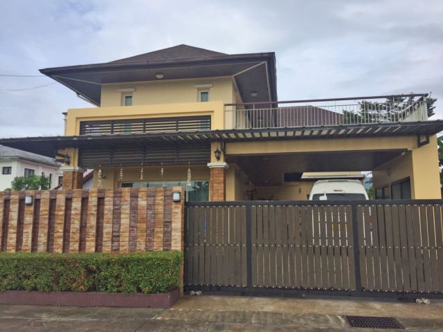 6C110306 ขายบ้านเดี่ยว 2 ชั้นหรูหรา พื้นที่กว้างขวางพร้อมเฟอร์นิเจอร์ครบครัน.