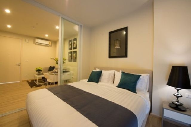 6A111196 ให้เช่าคอนโดมิเนียม ชั้น 6 มี 2 ห้องนอน 1 ห้องน้ำ ใกล้เซ็นทรัล