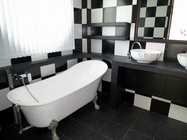 6A111207 ให้เช่าบ้านเดี่ยว 2 ชั้น 4 ห้องนอน 5 ห้องน้ำ ใกล้น้ำตกกะทู้