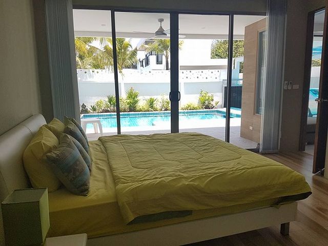 6A111207 ให้เช่าบ้านเดี่ยว 2 ชั้น 4 ห้องนอน 5 ห้องน้ำ ใกล้น้ำตกกะทู้