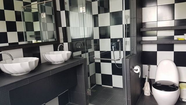 6A111207 ให้เช่าบ้านเดี่ยว 2 ชั้น 4 ห้องนอน 5 ห้องน้ำ ใกล้น้ำตกกะทู้