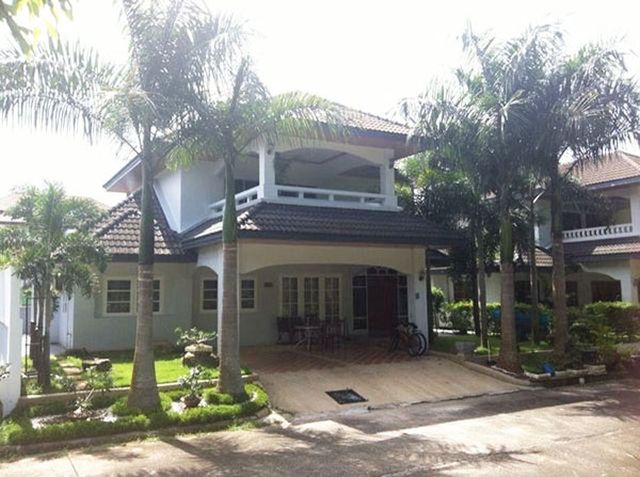 6A90680 ให้เช่าบ้านเดียว 2 ชั้น 3 ห้องนอน 3 ห้องน้ำ พื้นที่ 68 ตรว.